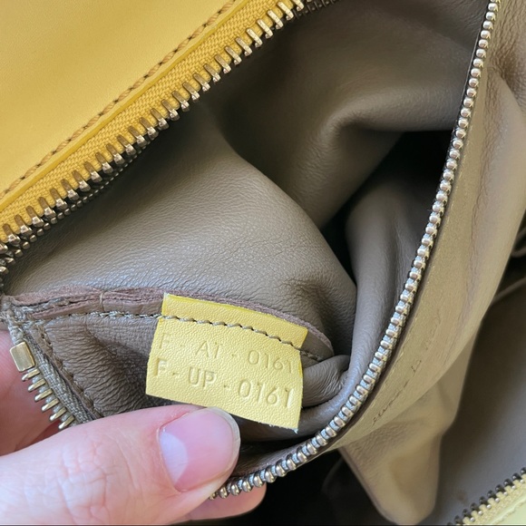 Celine mini luggage tote in smooth leather light yellow - Picture 14 of 15